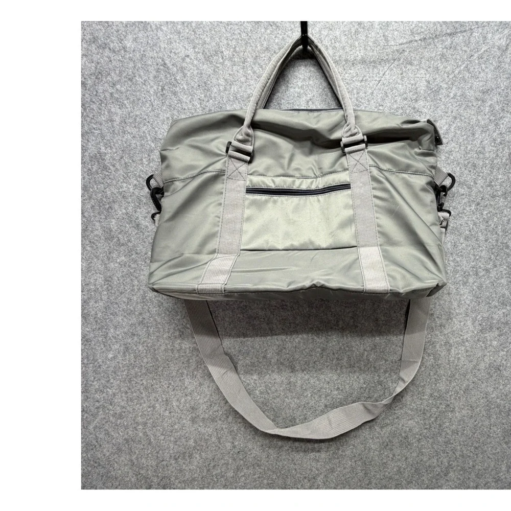 Herschel Supply Co Strand Duffle Bag Grey Nylon Weekend Travel Gym Carryall
